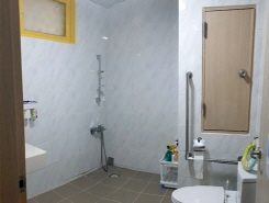 백선바오로의집 생활실 화장실 이미지1